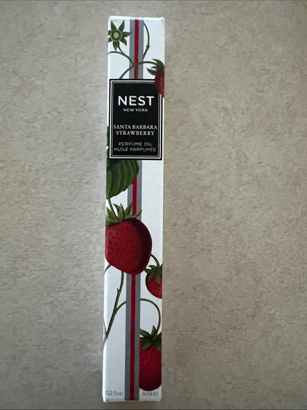 NEST Oil Santa Barbara Strawberry - White & Red Packaging